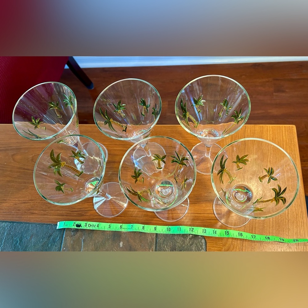 Set of 6 Tropical Palm Tree Acrylic Martini Glasses - Picture 4 of 4